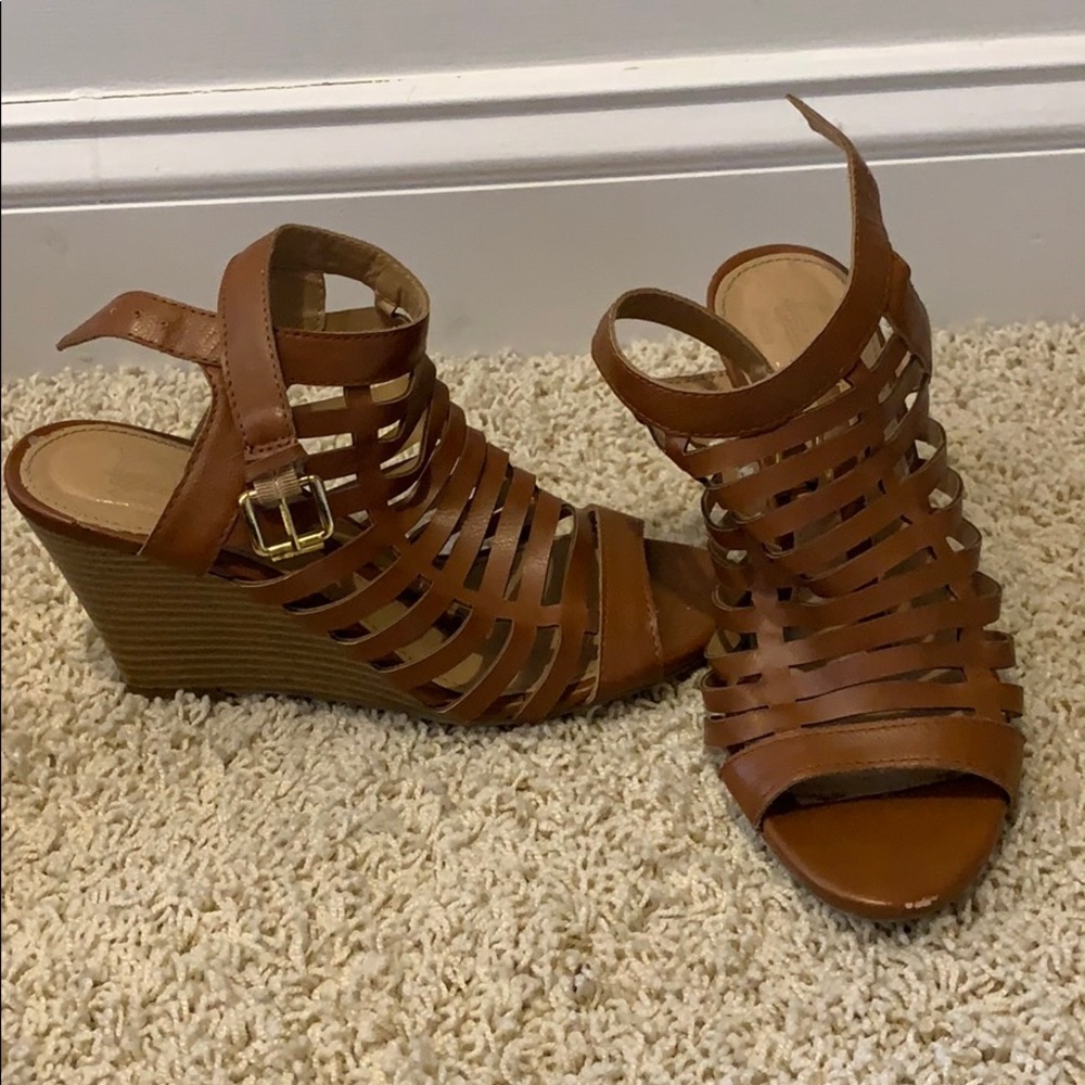 New Direction Wedges